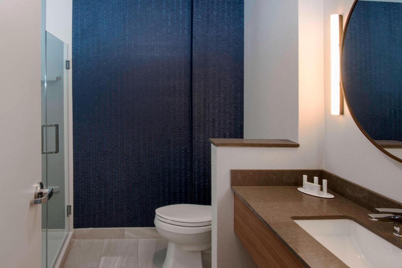 Fairfield By Marriott &